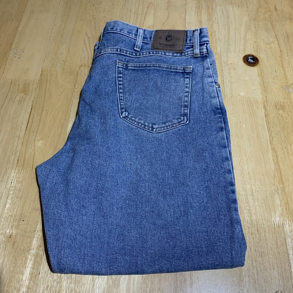 Wrangler Authentics Jeans Men's Comfort 40x30 5-Pocket Relaxed Fit 100% Cotton